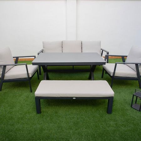 Bubu - Apartamentos En El Centro Málaga Esterno foto