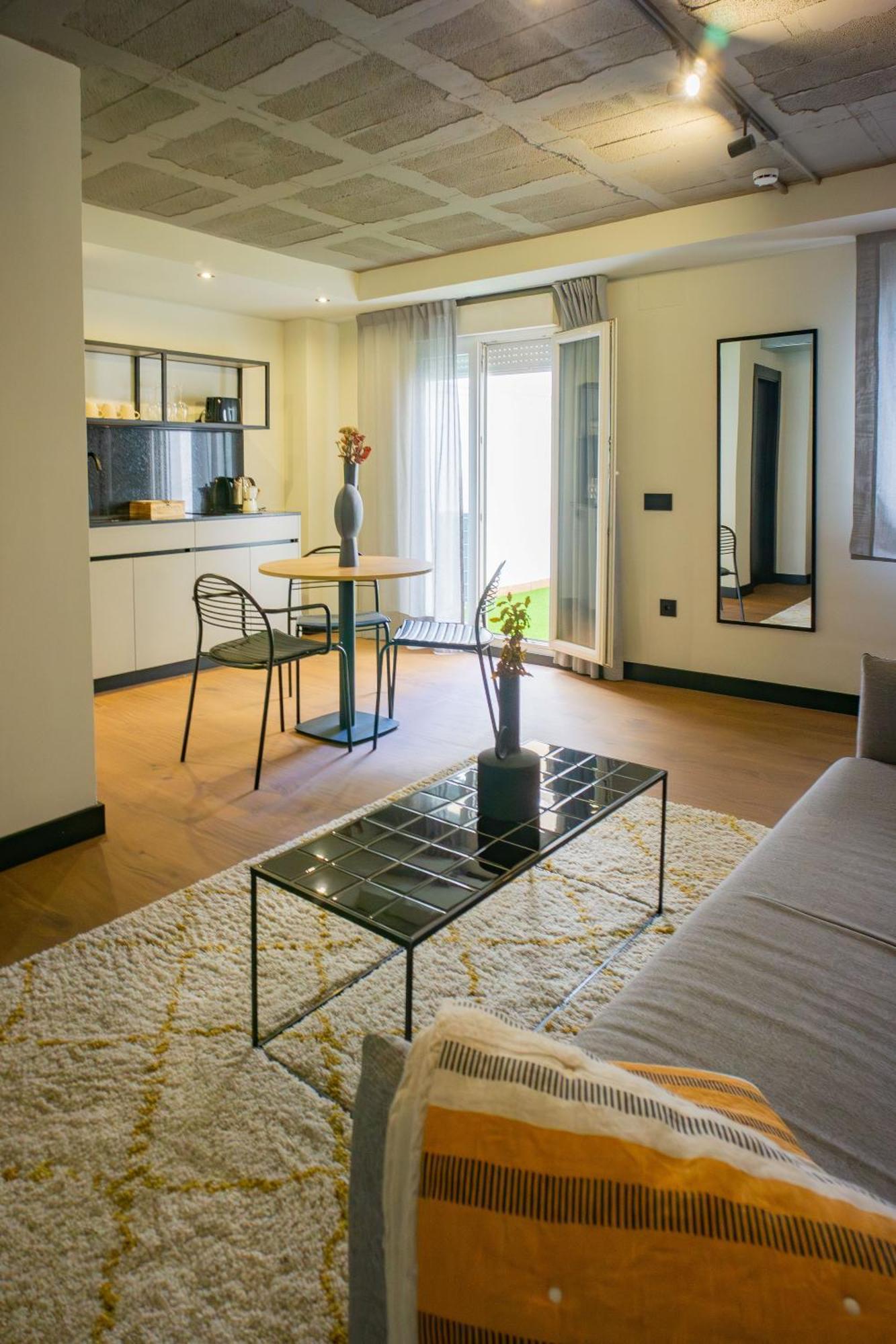 Bubu - Apartamentos En El Centro Málaga Esterno foto