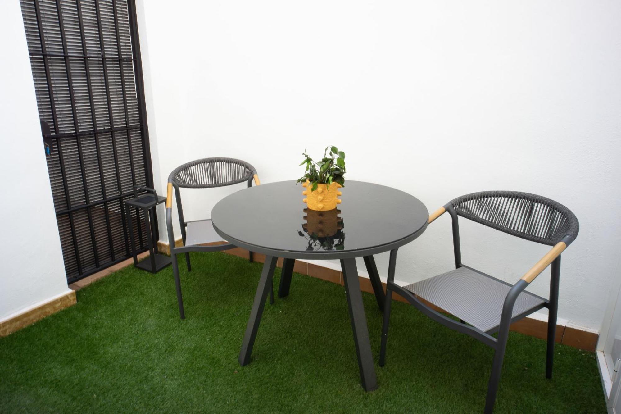 Bubu - Apartamentos En El Centro Málaga Esterno foto