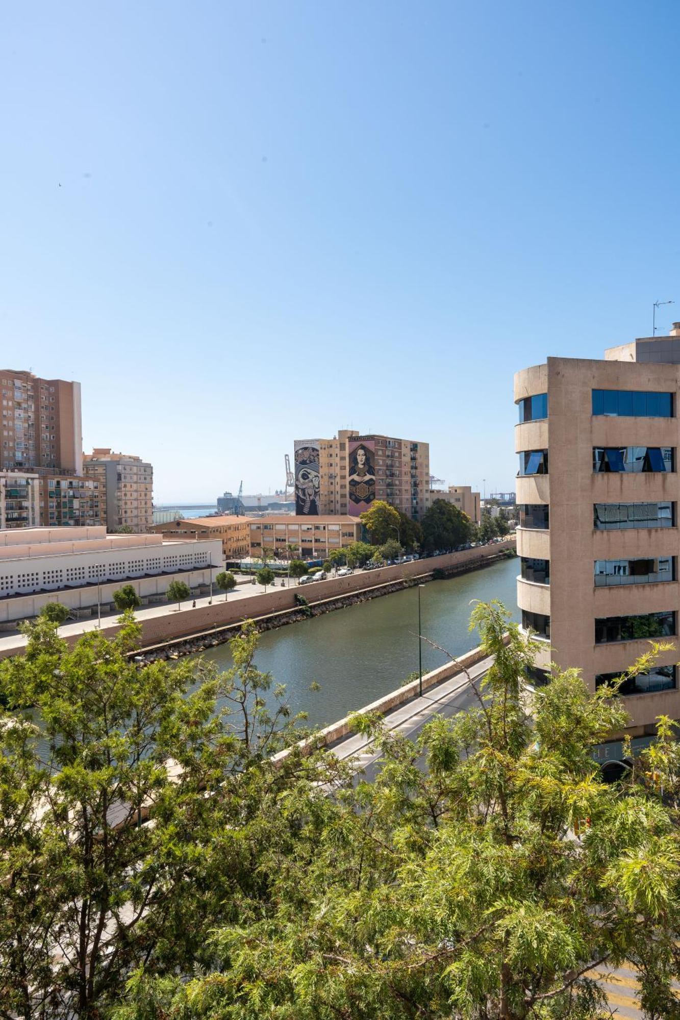 Bubu - Apartamentos En El Centro Málaga Esterno foto