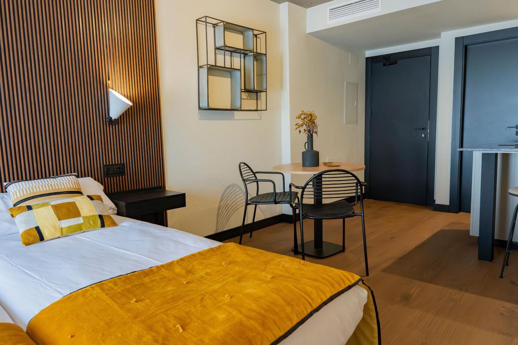 Bubu - Apartamentos En El Centro Málaga Esterno foto