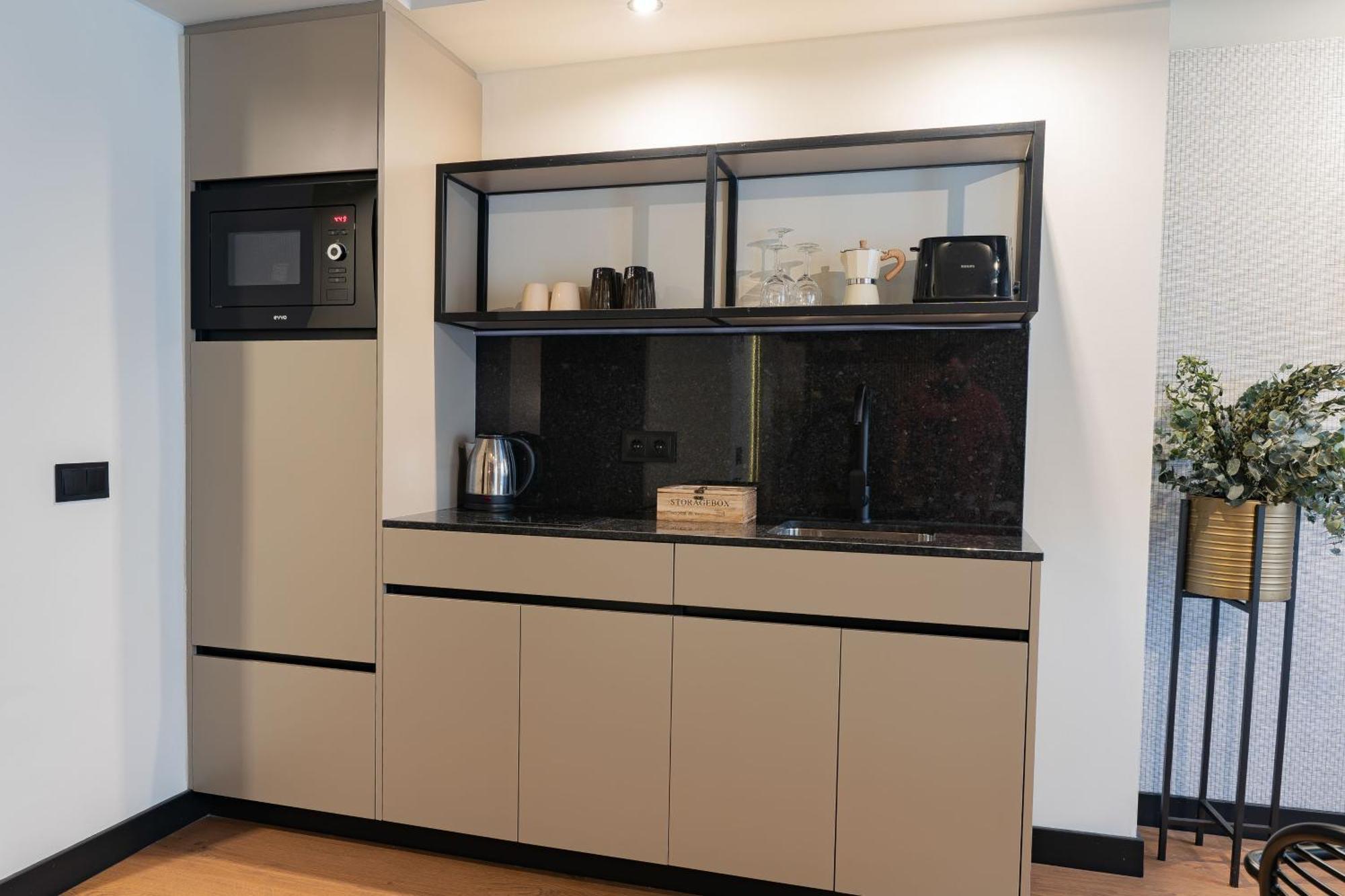 Bubu - Apartamentos En El Centro Málaga Esterno foto