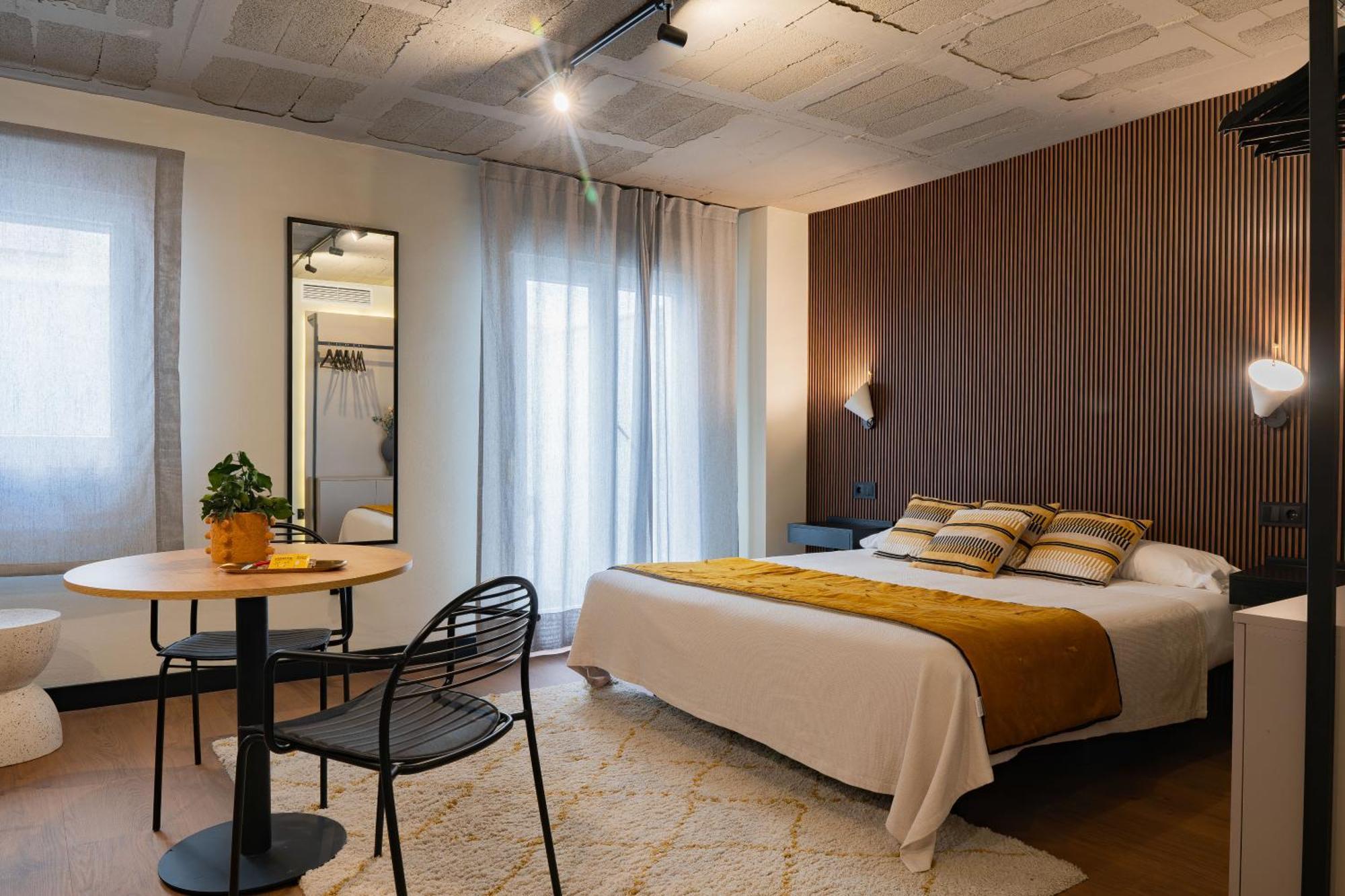 Bubu - Apartamentos En El Centro Málaga Esterno foto